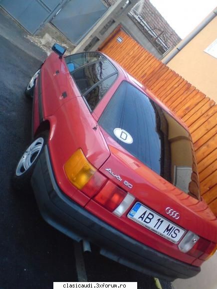 vad ca doar cate o poza pot pune:p audi 80 b3 1.6 benzina!
