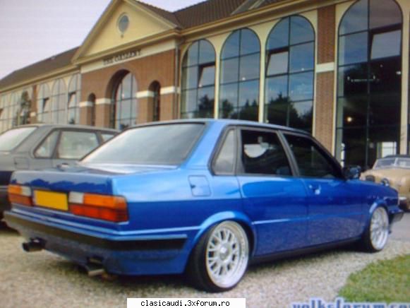 semnalizari - cauta ,,focaljet"-forums- (team pit stop) vezi - Lumini